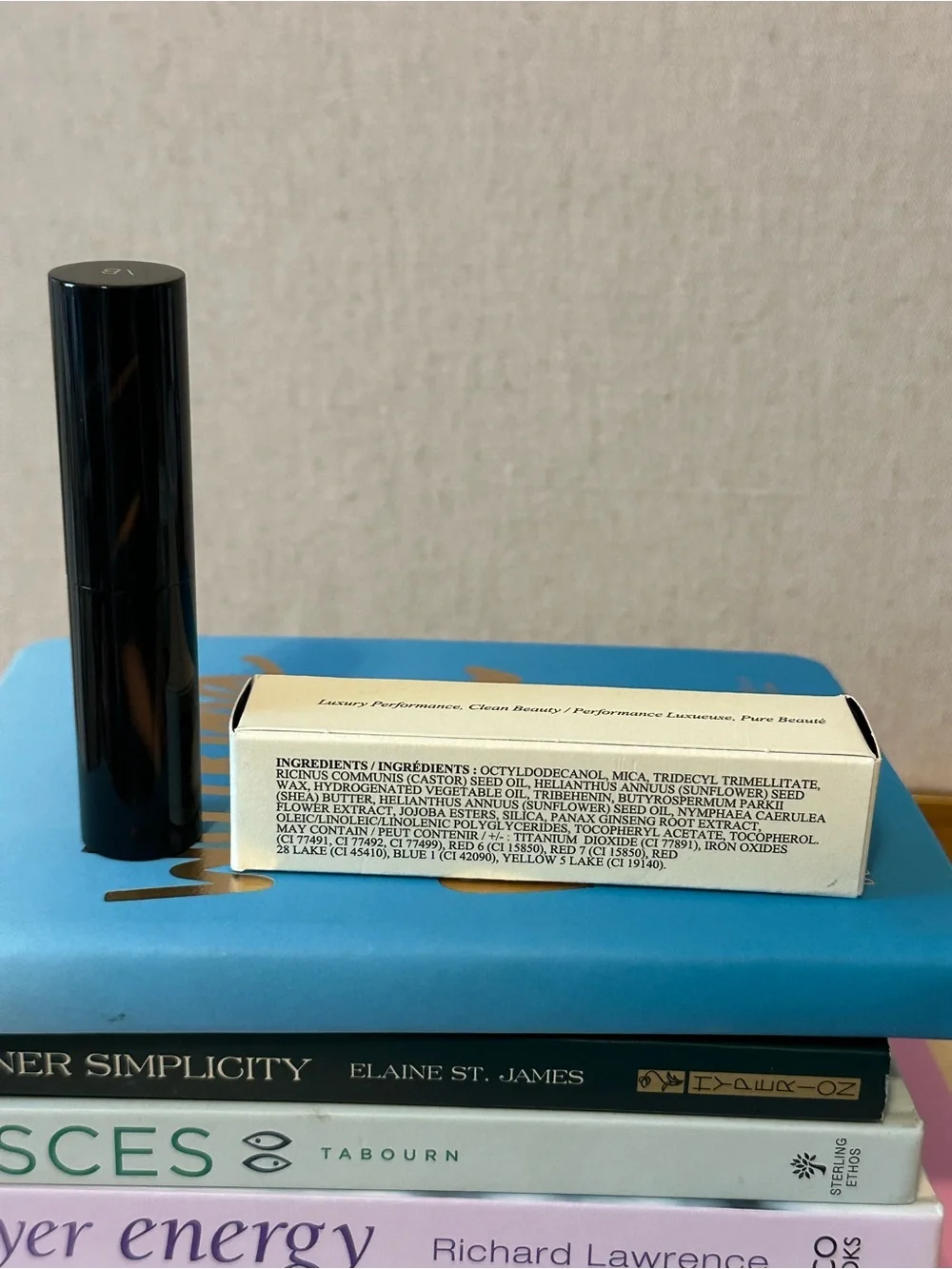 Victoria Beckham Cheeky Posh Cream Blush Stick — Fever
